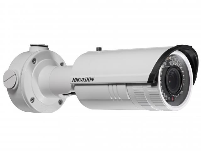 DS-2CD2642FWD-IS Цилиндрическая IP-камера с вариообъективом и ИК-подсветкой HIKVISION